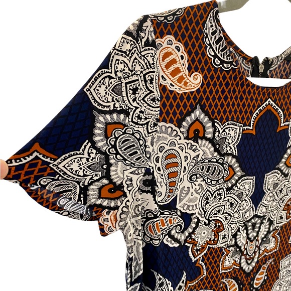 Express Short Sleeve Navy & Burnt Orange Arsty Rayon Paisley Shift Dress - Picture 4 of 11